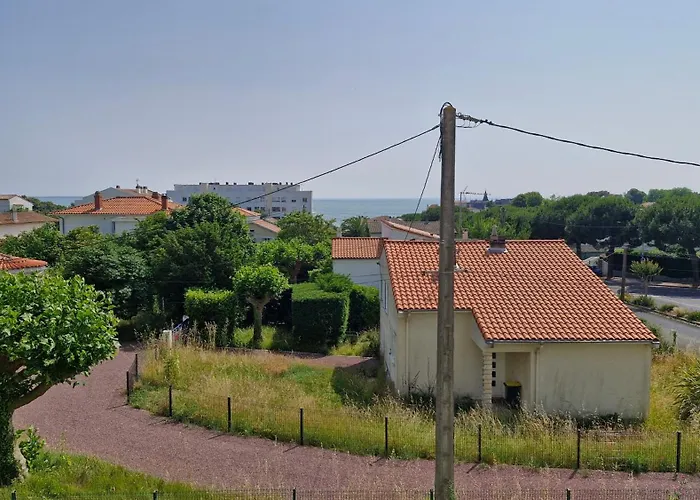 דירה - Vue - A Seulement 300m Et Commerces *